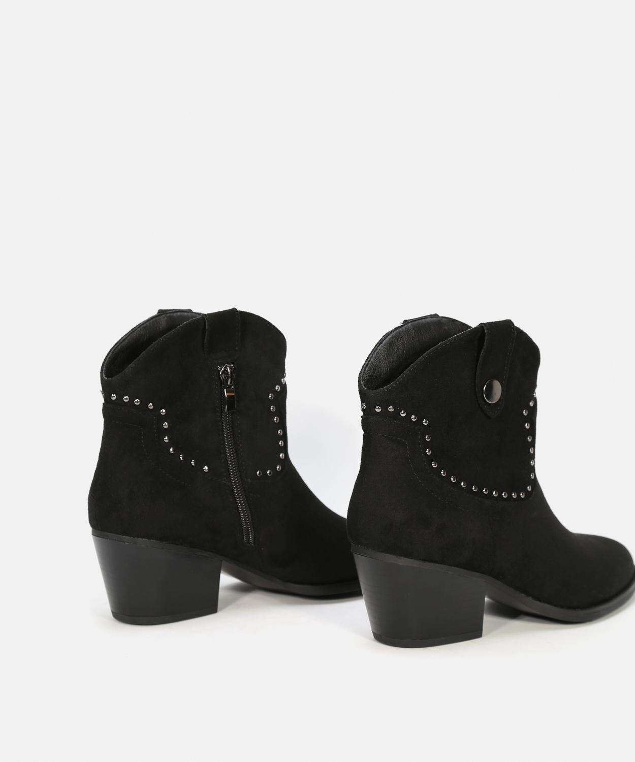 Botines cowboy tac&oacute;n tachas image number null